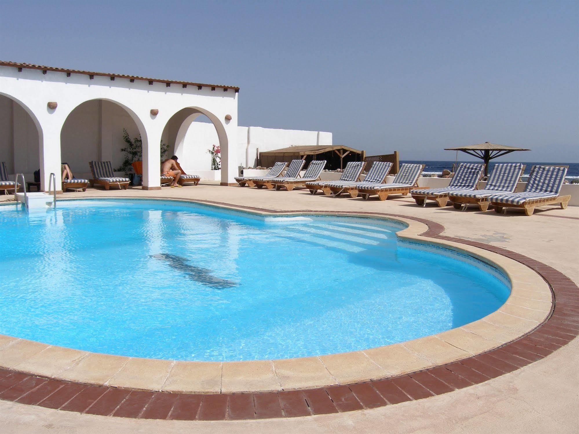 Blue Beach Club Dahab Exterior photo